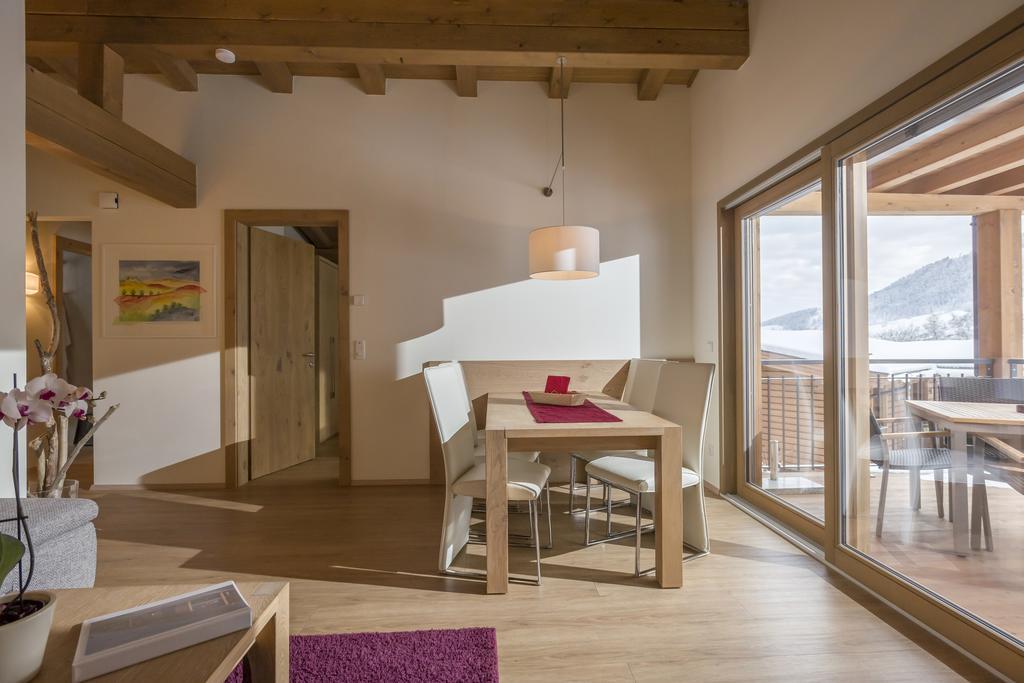 Resort Tirol Am Wildenbach Niederau Extérieur photo